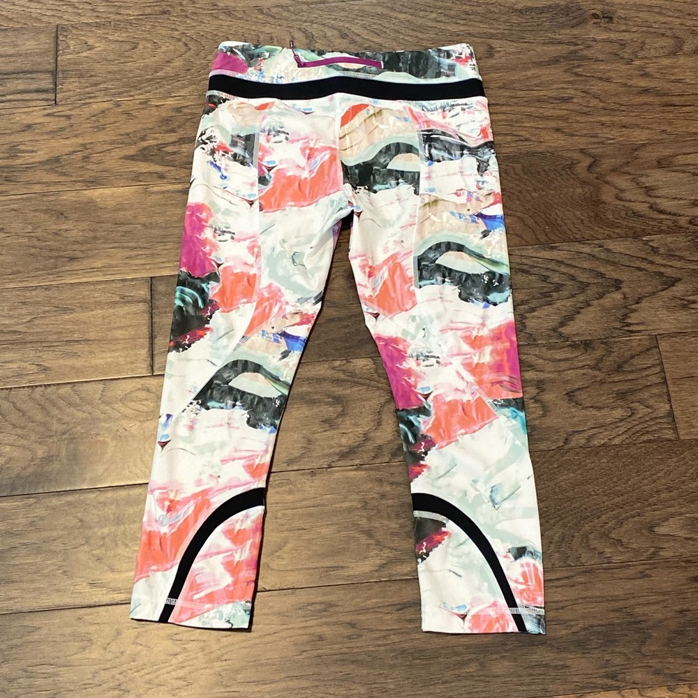 Size 6 Lululemon Pigment Wave Multi Speed Tight - Picture 2 of 6